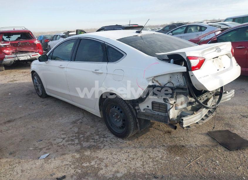 Photo 3 of 2013 Ford Fusion SE (VIN 3FA6P0H92DR169439)