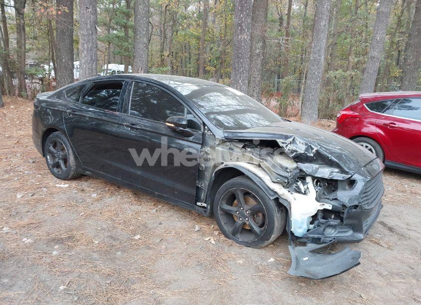 2013 Ford Fusion SE (VIN 3FA6P0H92DR231616) main photo