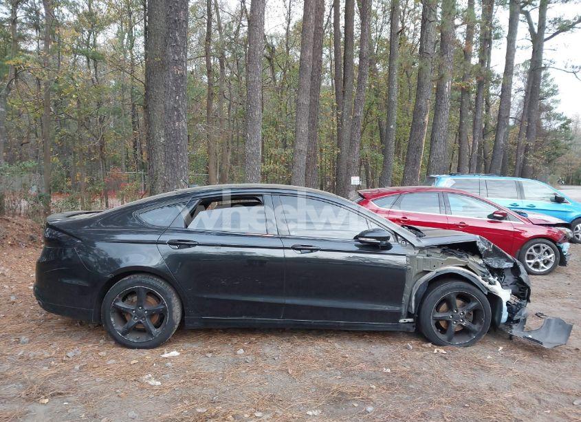 Photo 13 of 2013 Ford Fusion SE (VIN 3FA6P0H92DR231616)