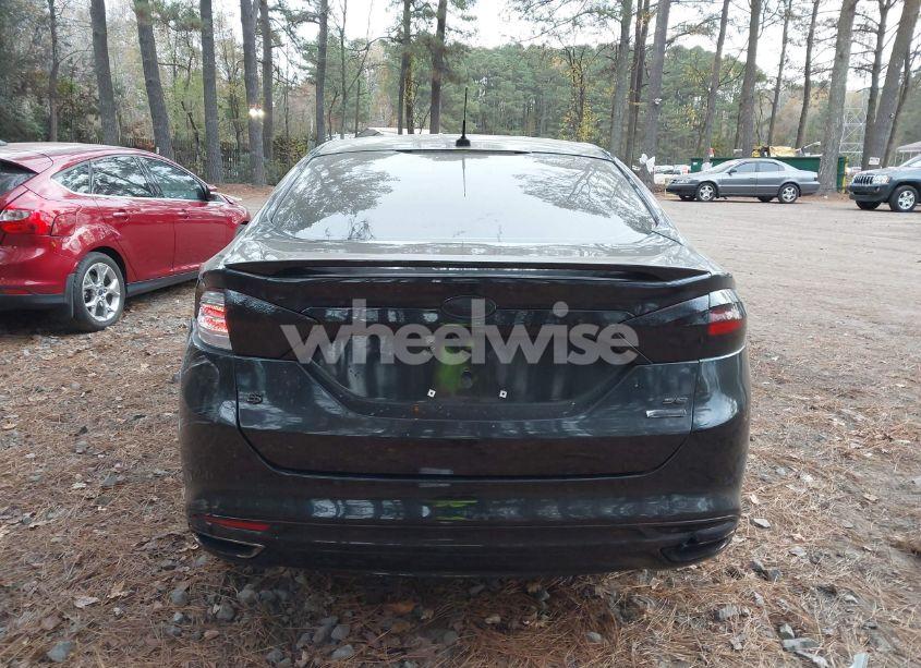 Photo 16 of 2013 Ford Fusion SE (VIN 3FA6P0H92DR231616)
