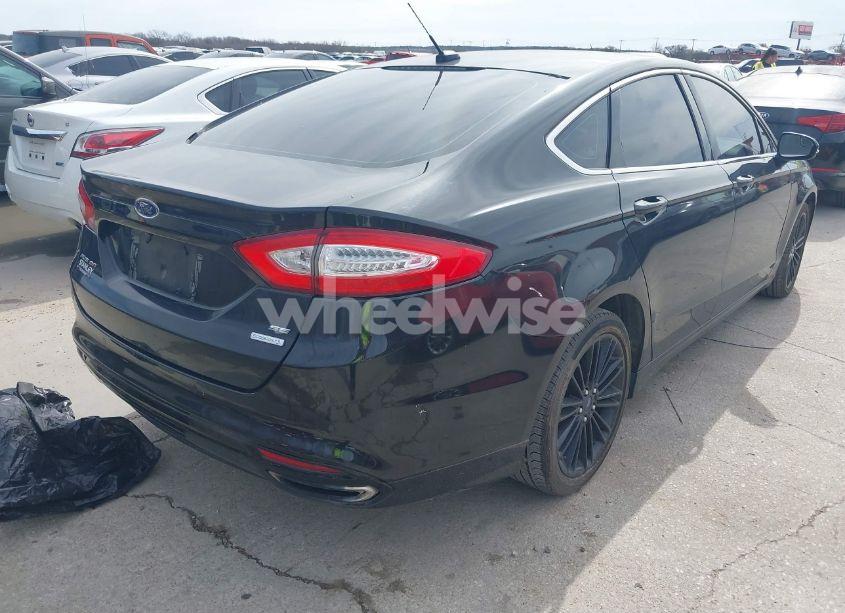 Photo 4 of 2013 Ford Fusion SE (VIN 3FA6P0H92DR351965)