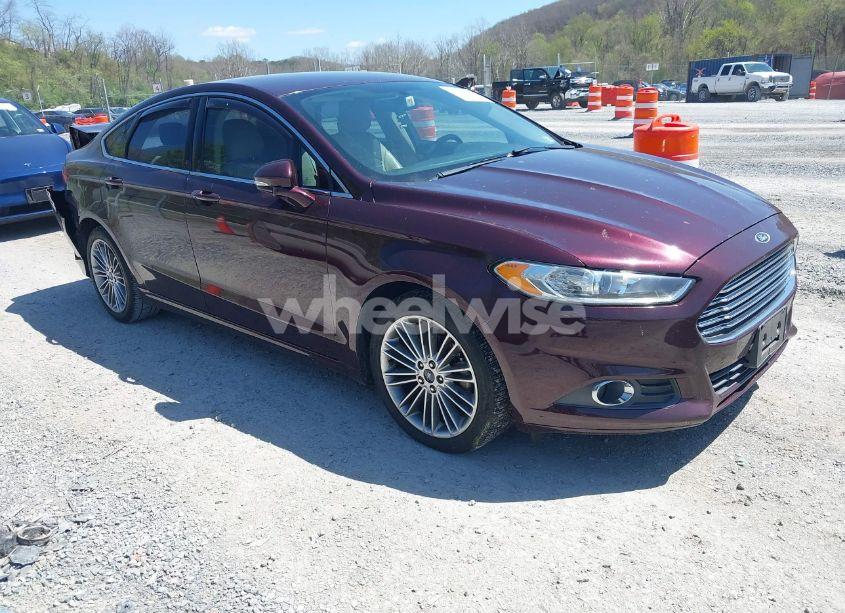 2013 Ford Fusion SE (VIN 3FA6P0H92DR371892) main photo