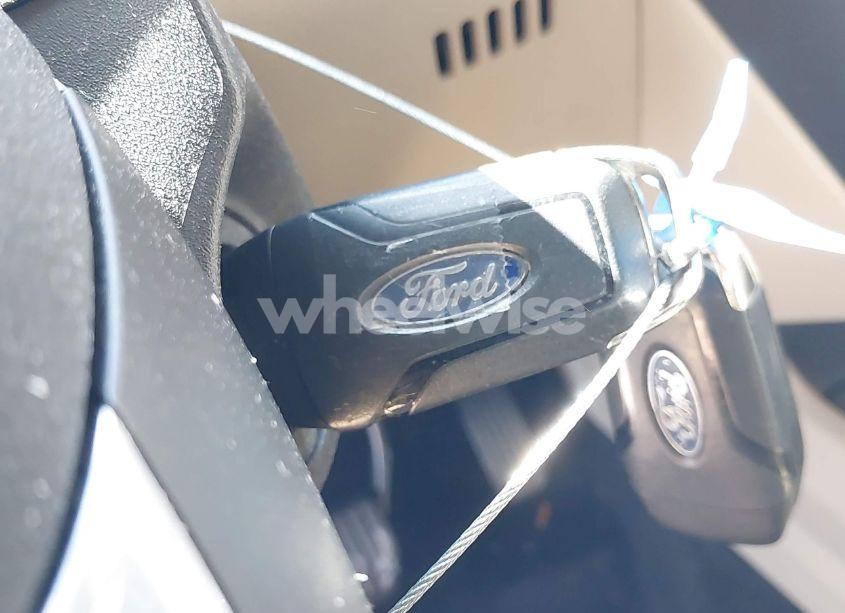 Photo 11 of 2013 Ford Fusion SE (VIN 3FA6P0H92DR371892)