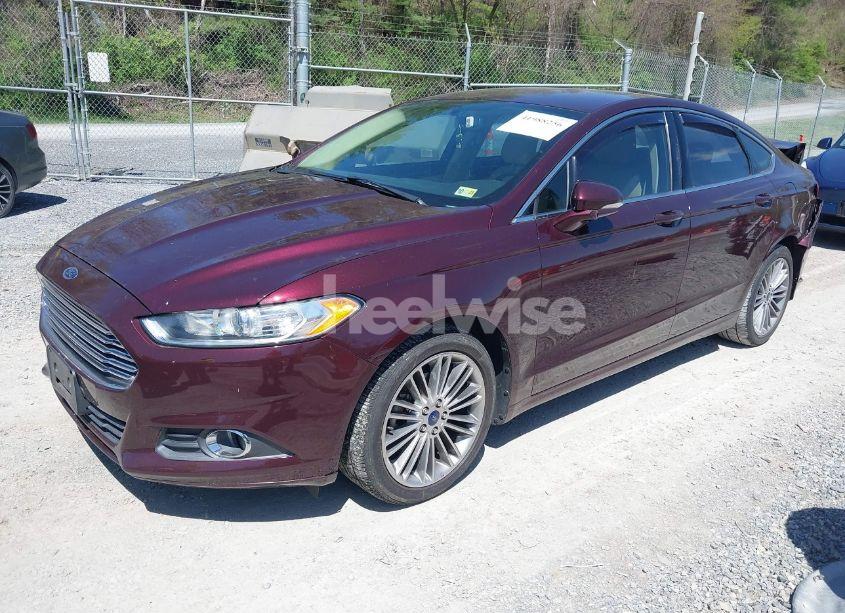Photo 2 of 2013 Ford Fusion SE (VIN 3FA6P0H92DR371892)
