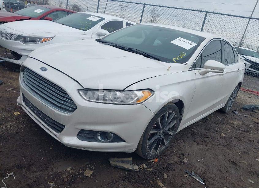 Photo 2 of 2014 Ford Fusion SE (VIN 3FA6P0H92ER210282)