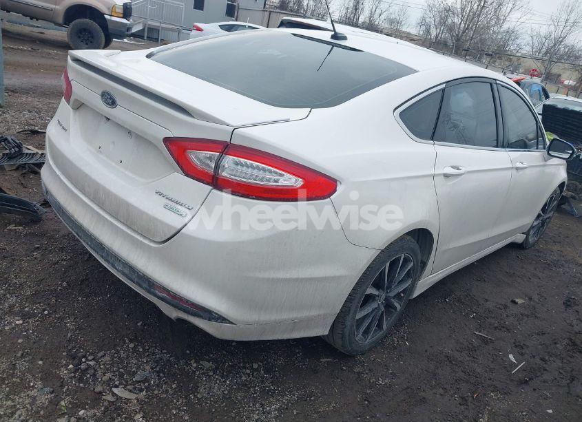 Photo 4 of 2014 Ford Fusion SE (VIN 3FA6P0H92ER210282)