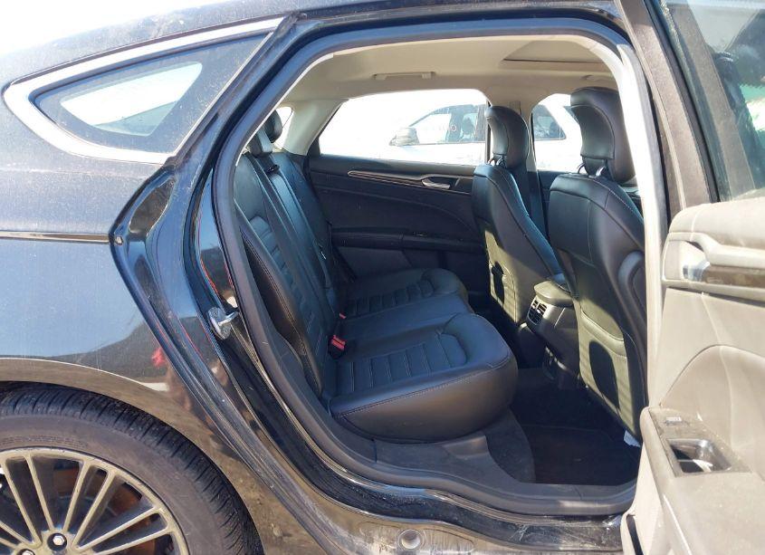 Photo 8 of 2014 Ford Fusion SE (VIN 3FA6P0H92ER315646)