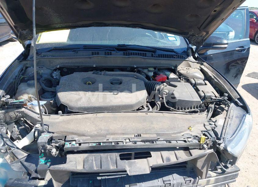 Photo 10 of 2015 Ford Fusion SE (VIN 3FA6P0H92FR247432)