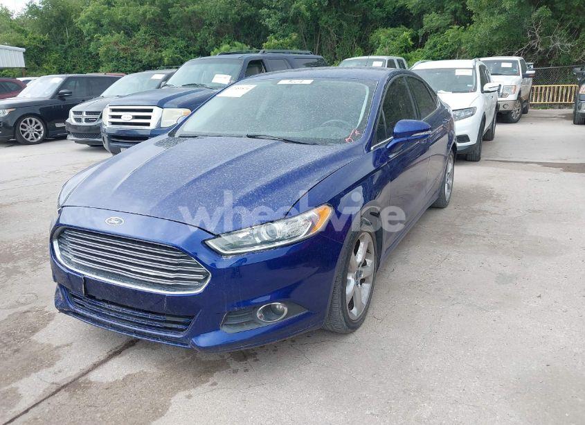 Photo 2 of 2016 Ford Fusion SE (VIN 3FA6P0H92GR258867)