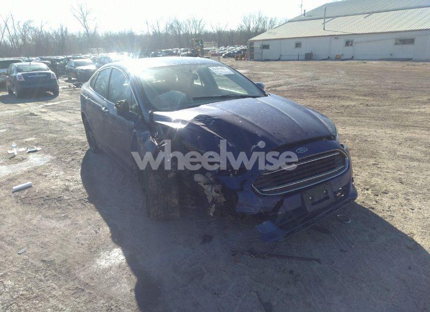 2016 Ford Fusion SE (VIN 3FA6P0H92GR355955) main photo