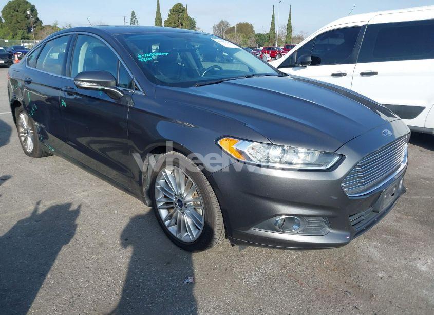 2016 Ford Fusion SE (VIN 3FA6P0H92GR359343) main photo