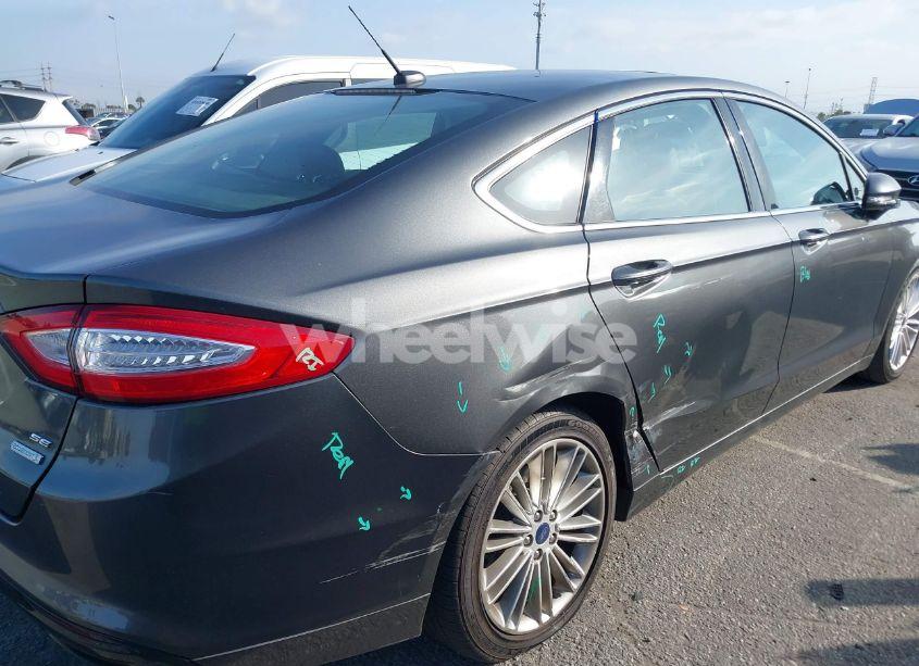 Photo 6 of 2016 Ford Fusion SE (VIN 3FA6P0H92GR359343)