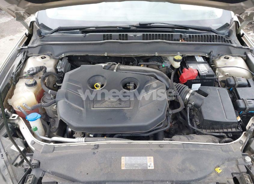 Photo 10 of 2017 Ford Fusion SE (VIN 3FA6P0H92HR212019)