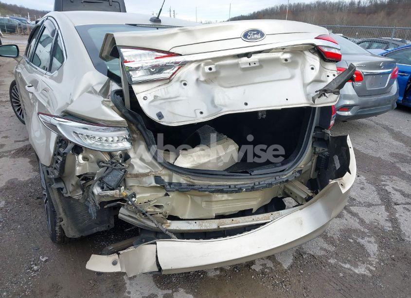 Photo 6 of 2017 Ford Fusion SE (VIN 3FA6P0H92HR212019)