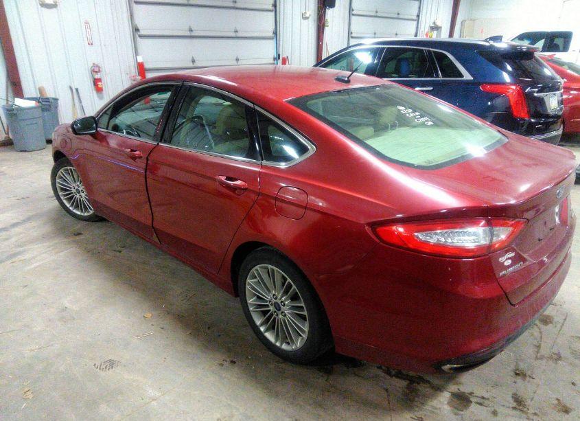 Photo 3 of 2014 Ford Fusion SE (VIN 3FA6P0H93ER319821)
