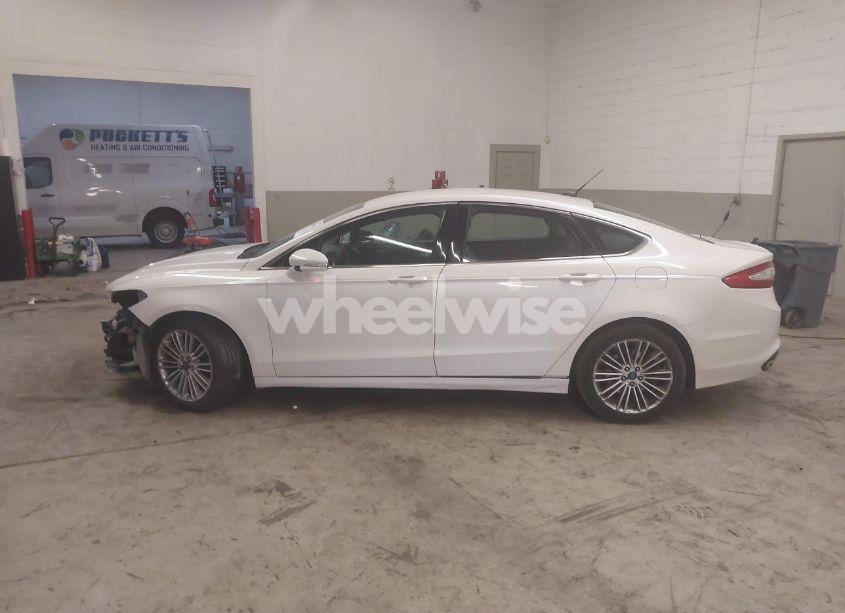 Photo 15 of 2014 Ford Fusion SE (VIN 3FA6P0H93ER360546)