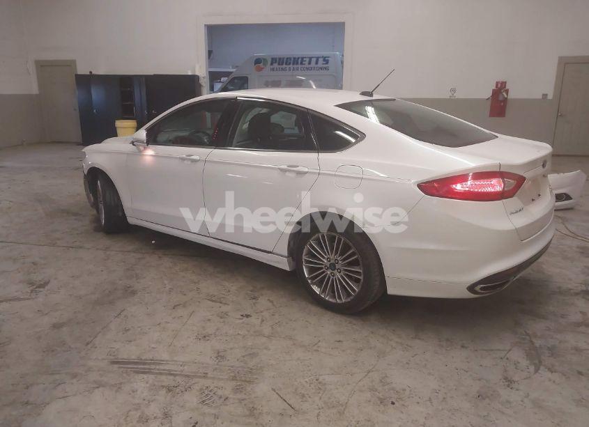 Photo 3 of 2014 Ford Fusion SE (VIN 3FA6P0H93ER360546)