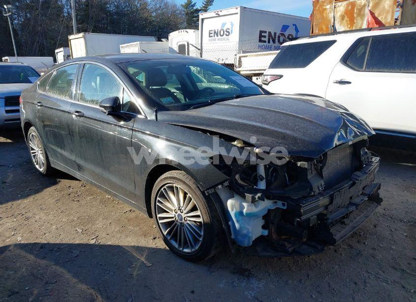 2014 Ford Fusion SE (VIN 3FA6P0H93ER381946) main photo