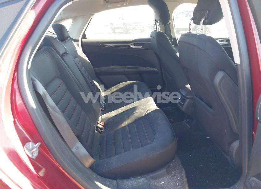 Photo 8 of 2015 Ford Fusion SE (VIN 3FA6P0H93FR158940)