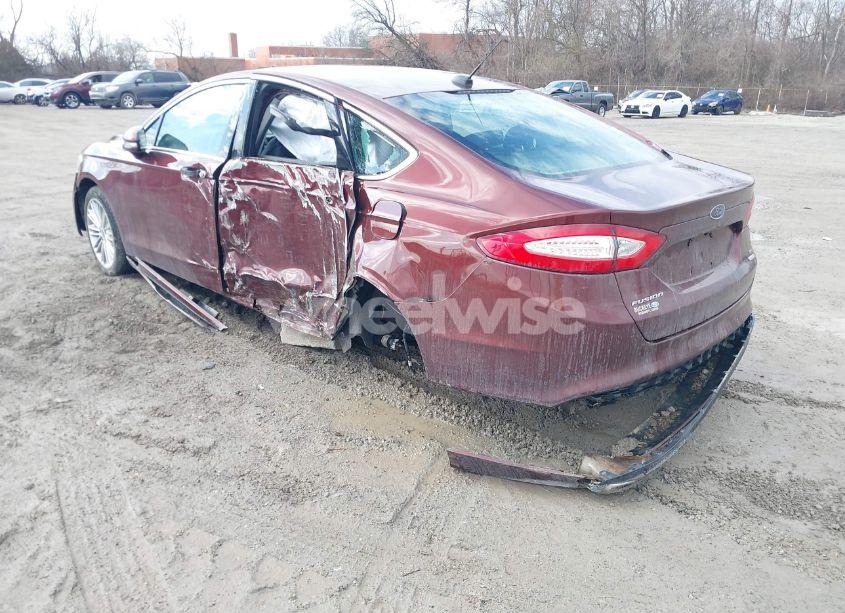 Photo 3 of 2015 Ford Fusion SE (VIN 3FA6P0H93FR208137)