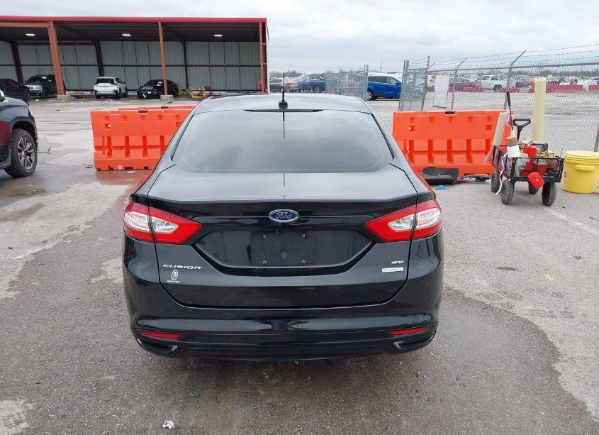 Photo 16 of 2015 Ford Fusion SE (VIN 3FA6P0H93FR220840)