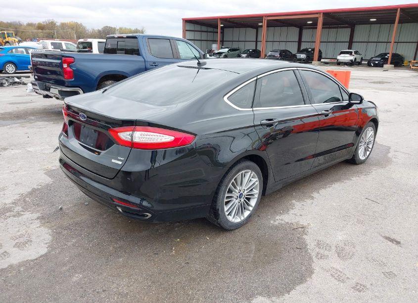 Photo 4 of 2015 Ford Fusion SE (VIN 3FA6P0H93FR220840)