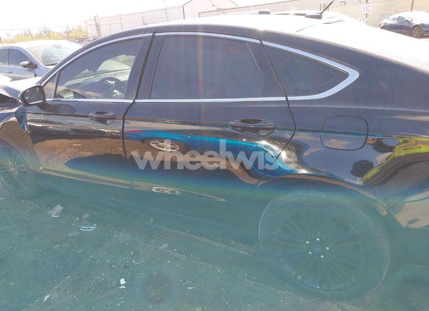 Photo 14 of 2016 Ford Fusion SE (VIN 3FA6P0H93GR101168)