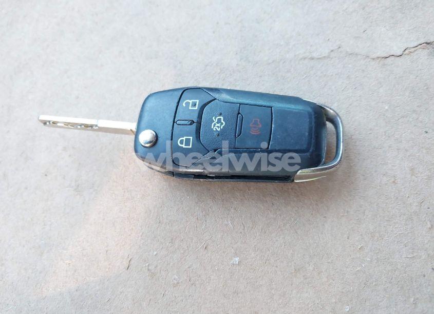 Photo 11 of 2016 Ford Fusion SE (VIN 3FA6P0H93GR123056)