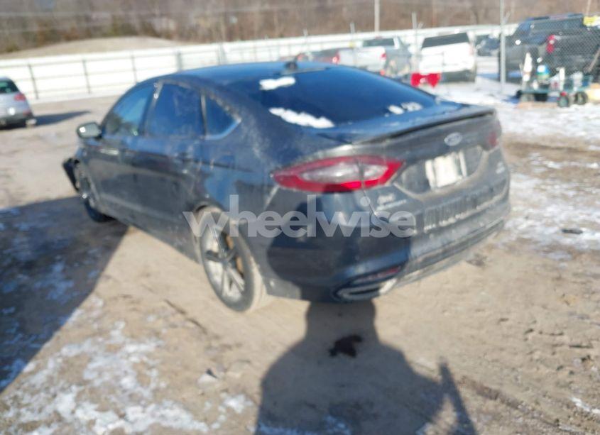 Photo 3 of 2016 Ford Fusion SE (VIN 3FA6P0H93GR123056)