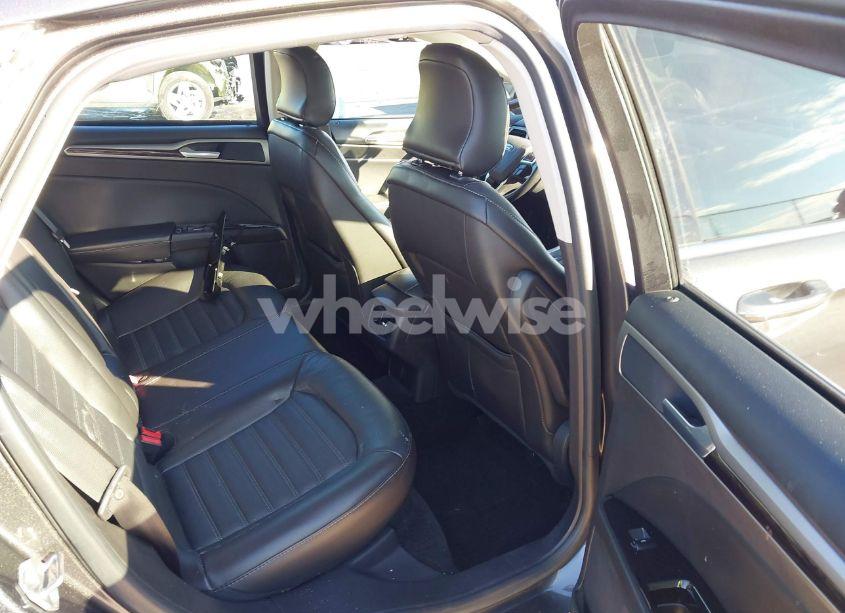 Photo 8 of 2016 Ford Fusion SE (VIN 3FA6P0H93GR208964)