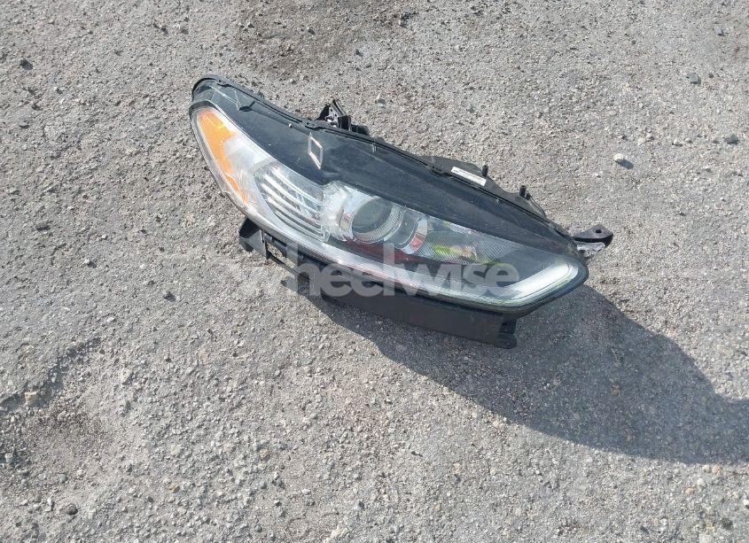 Photo 12 of 2016 Ford Fusion SE (VIN 3FA6P0H93GR210293)