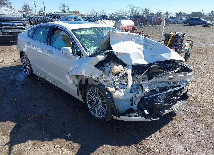 2016 Ford Fusion SE (VIN 3FA6P0H93GR211864) main photo