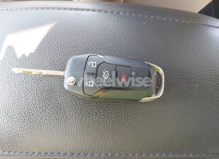 Photo 11 of 2016 Ford Fusion SE (VIN 3FA6P0H93GR211864)