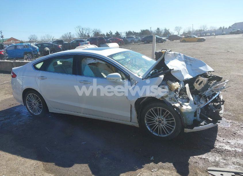 Photo 13 of 2016 Ford Fusion SE (VIN 3FA6P0H93GR211864)