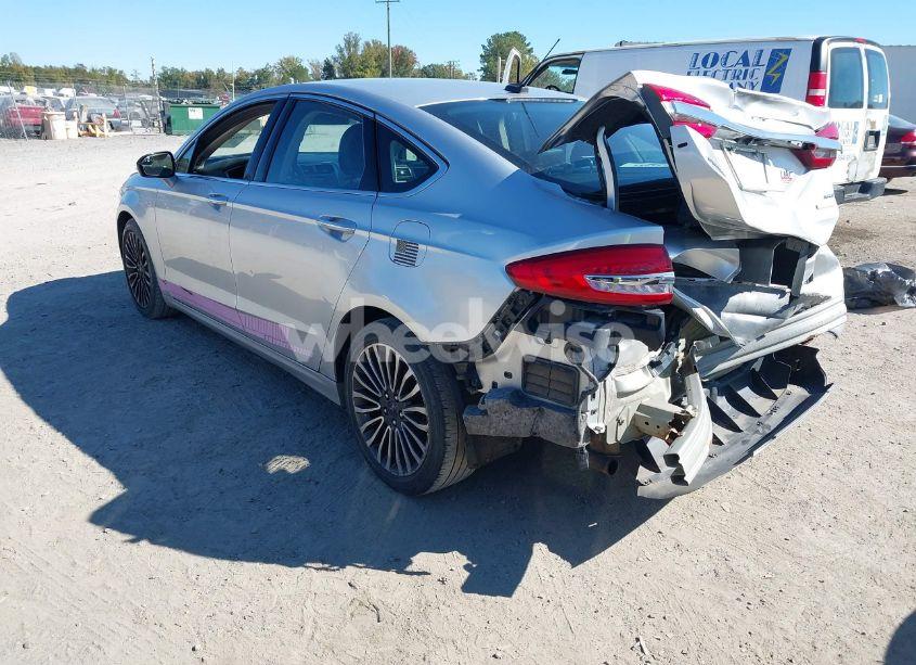 Photo 3 of 2017 Ford Fusion SE (VIN 3FA6P0H93HR149867)