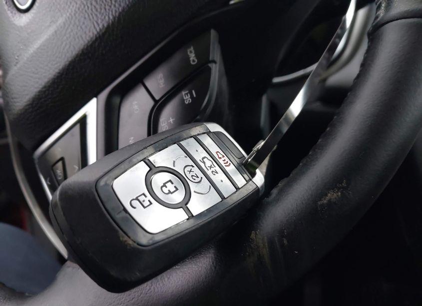 Photo 11 of 2017 Ford Fusion SE (VIN 3FA6P0H93HR203328)