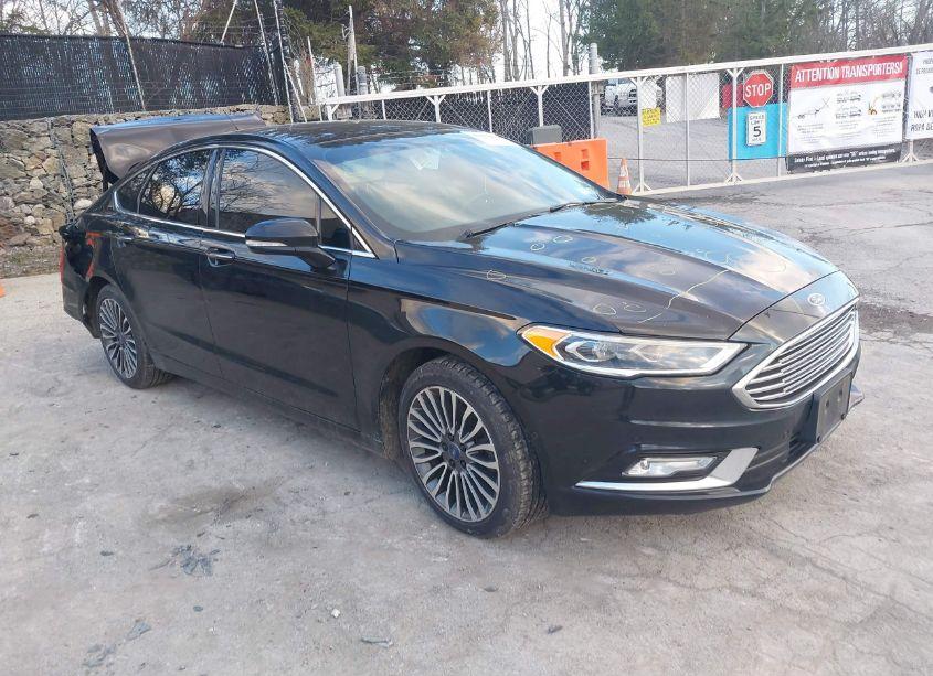 2017 Ford Fusion SE (VIN 3FA6P0H93HR225670) main photo