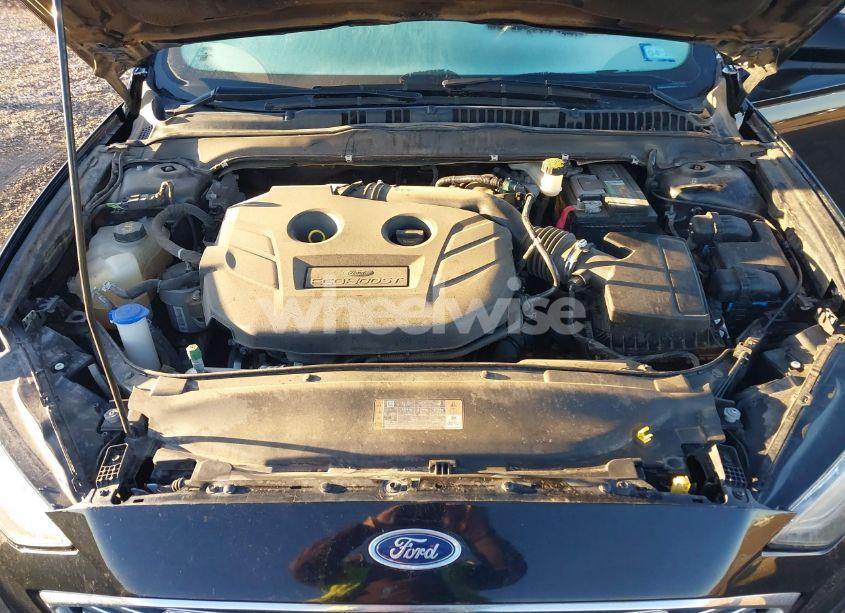 Photo 10 of 2018 Ford Fusion SE (VIN 3FA6P0H93JR158333)