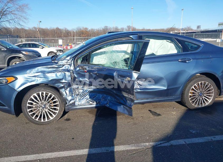 Photo 12 of 2018 Ford Fusion SE (VIN 3FA6P0H93JR222614)