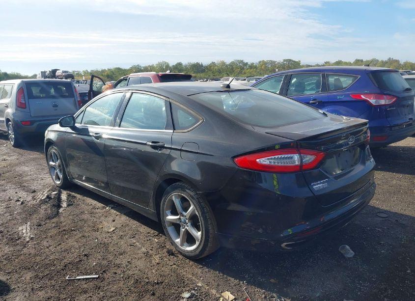 Photo 3 of 2013 Ford Fusion SE (VIN 3FA6P0H94DR140086)