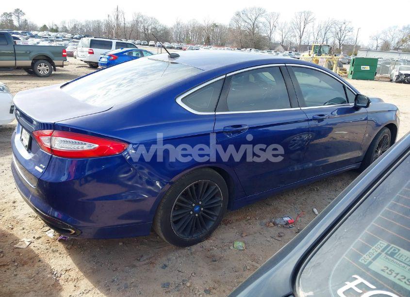 Photo 4 of 2013 Ford Fusion SE (VIN 3FA6P0H94DR152853)