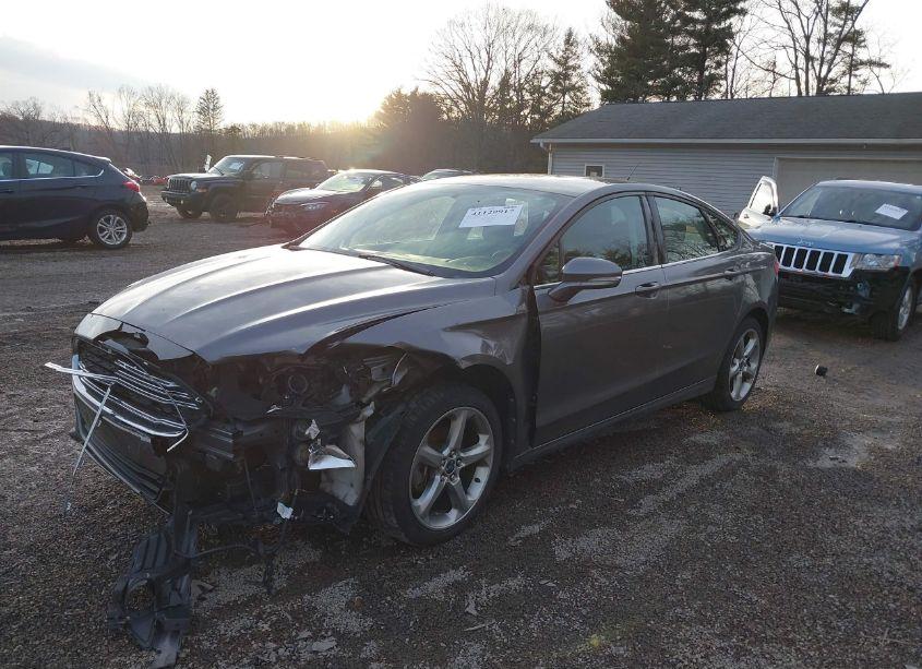 Photo 2 of 2013 Ford Fusion SE (VIN 3FA6P0H94DR214123)