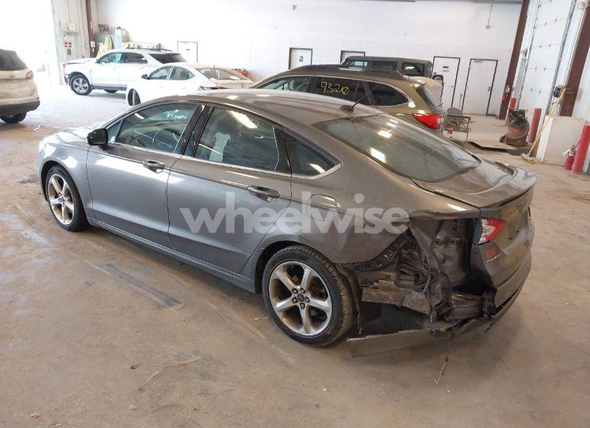 Photo 3 of 2013 Ford Fusion SE (VIN 3FA6P0H94DR223579)