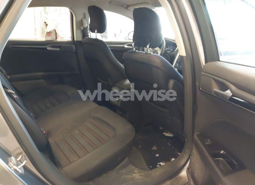 Photo 8 of 2013 Ford Fusion SE (VIN 3FA6P0H94DR223579)