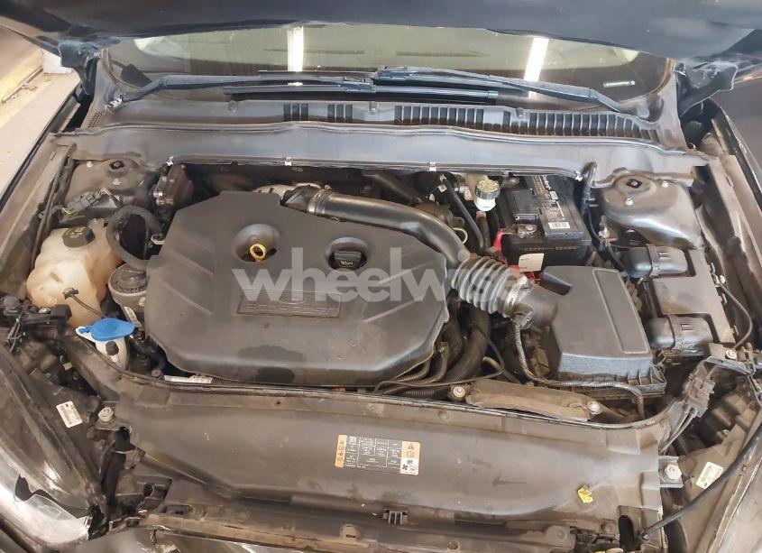 Photo 10 of 2014 Ford Fusion SE (VIN 3FA6P0H94ER204094)