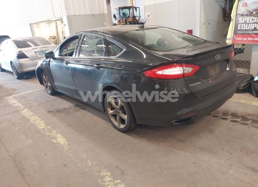 Photo 3 of 2014 Ford Fusion SE (VIN 3FA6P0H94ER204094)