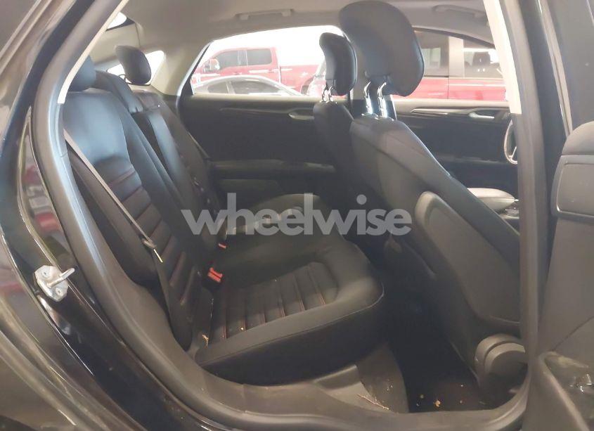 Photo 8 of 2014 Ford Fusion SE (VIN 3FA6P0H94ER204094)