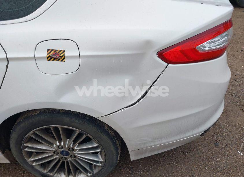 Photo 6 of 2014 Ford Fusion SE (VIN 3FA6P0H94ER315499)