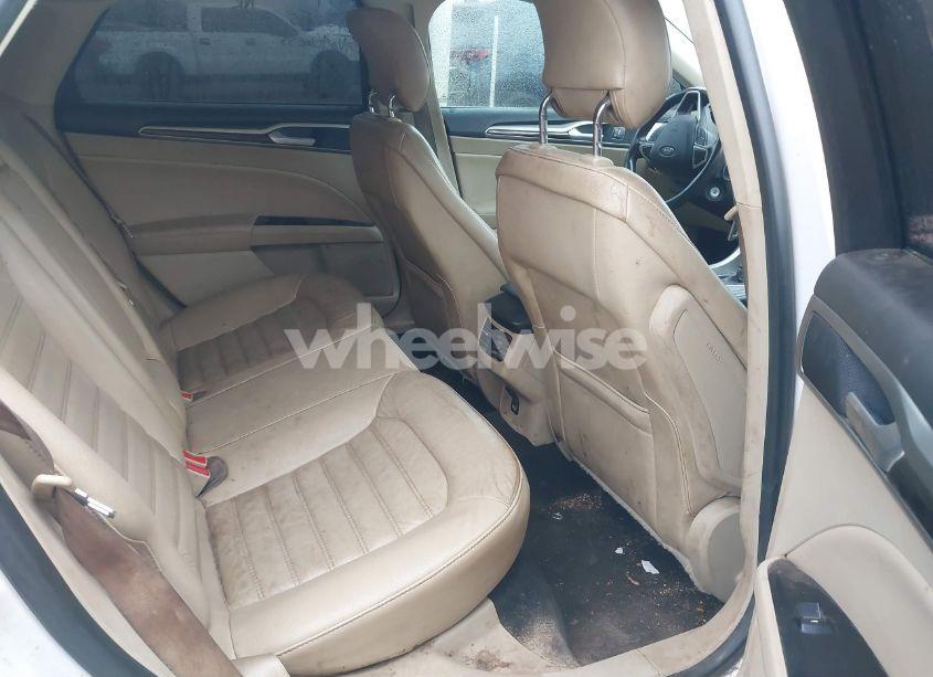 Photo 8 of 2014 Ford Fusion SE (VIN 3FA6P0H94ER315499)