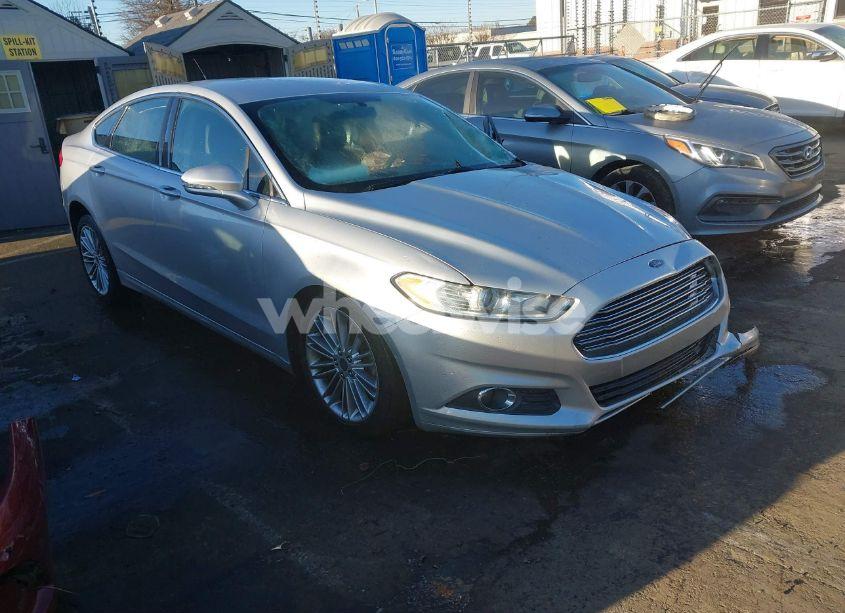 2014 Ford Fusion SE (VIN 3FA6P0H94ER323604) main photo